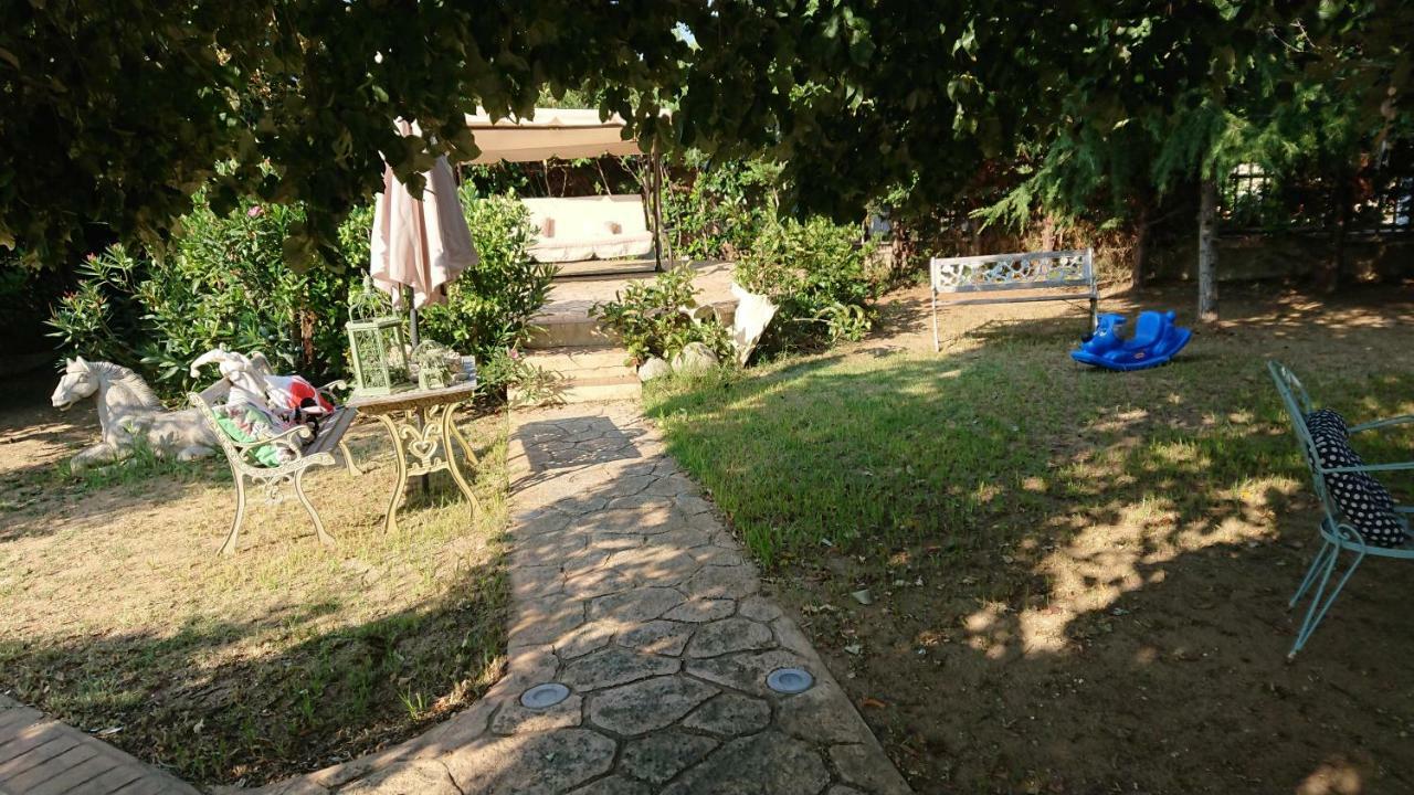 Stone House With Seaview Apartment เนอาโปติไดอา ภายนอก รูปภาพ