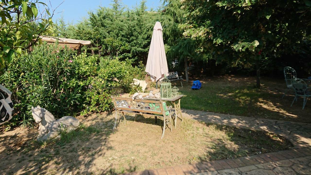 Stone House With Seaview Apartment เนอาโปติไดอา ภายนอก รูปภาพ