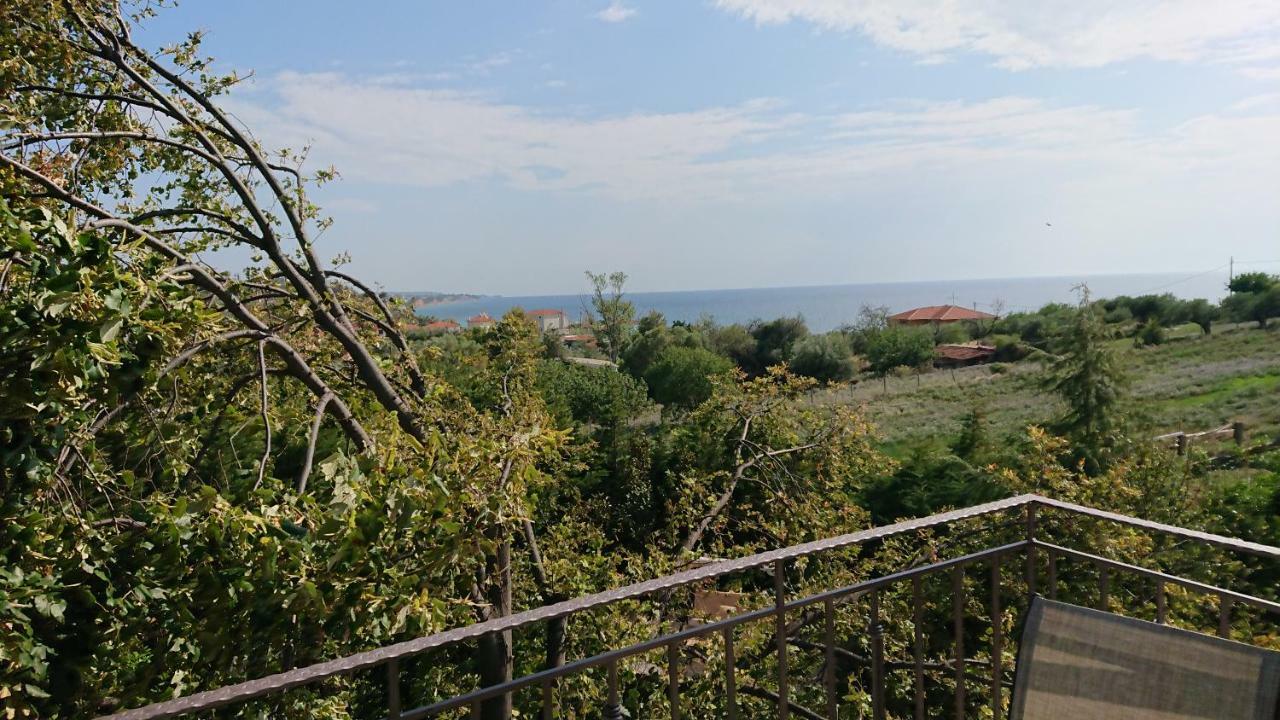 Stone House With Seaview Apartment เนอาโปติไดอา ภายนอก รูปภาพ